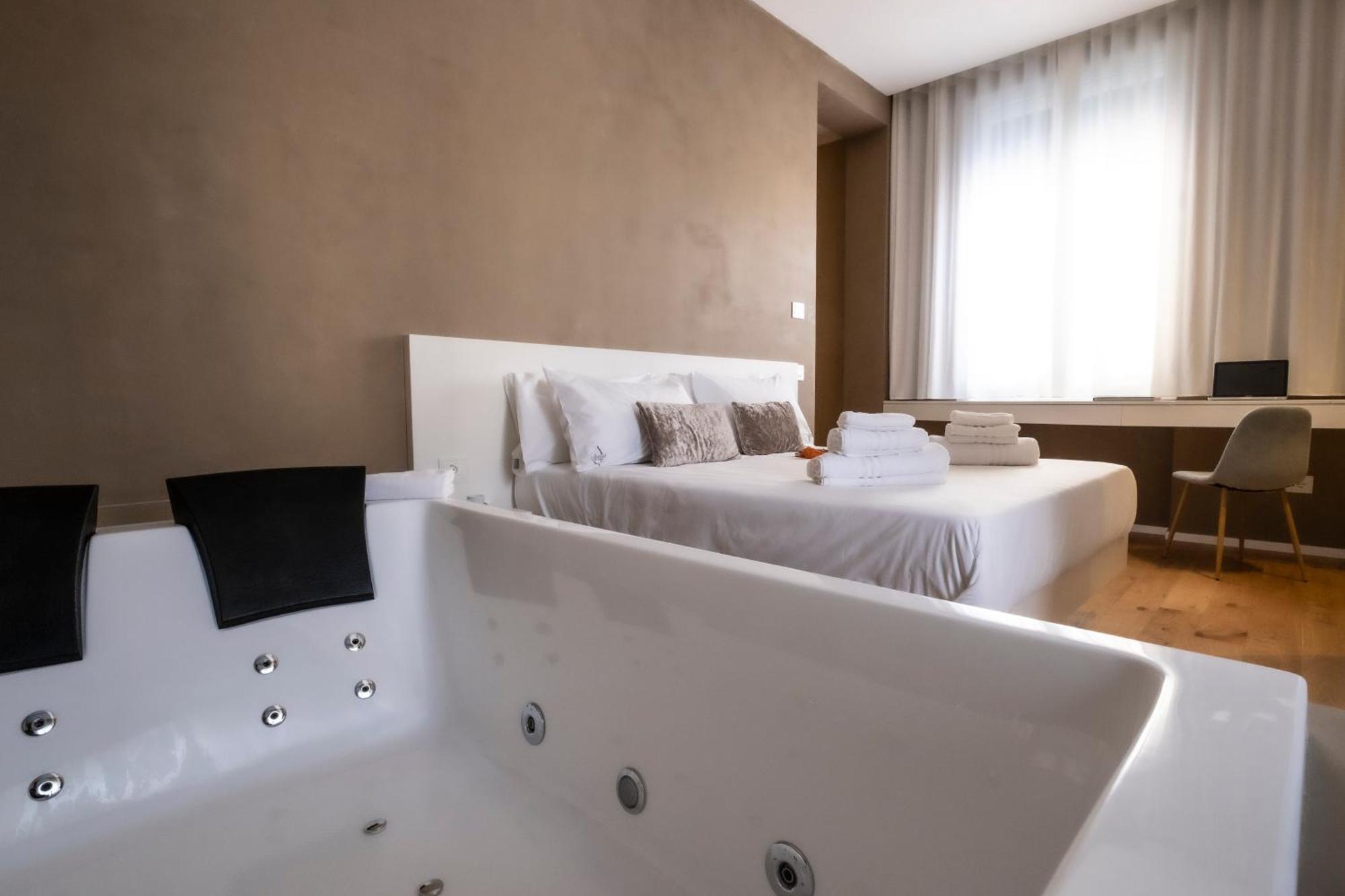 Amorgiu Luxury Suites Palermo Zewnętrze zdjęcie